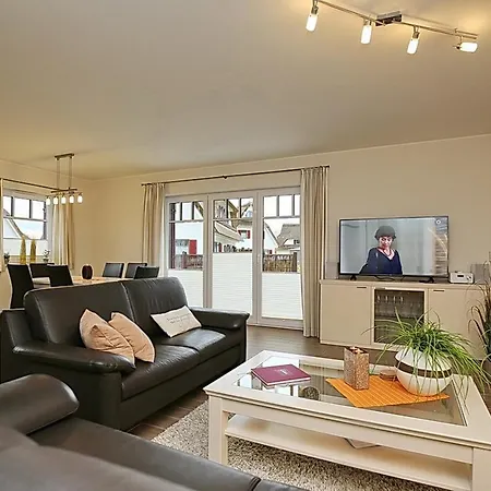 Reethaus Am Mariannenweg 20a *